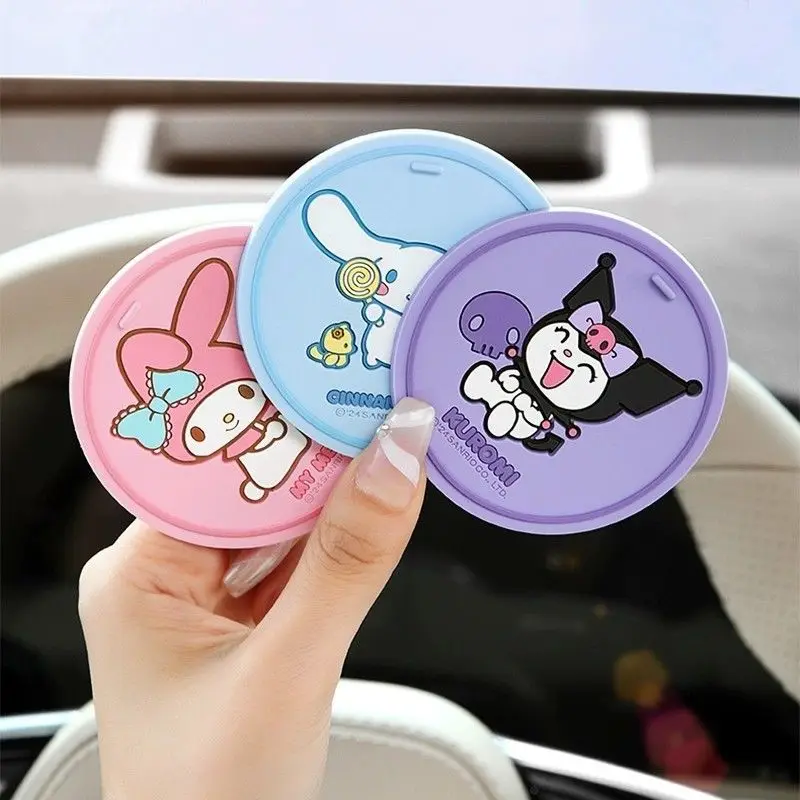 산리오 쿠로미 자동차 물컵 미끄럼 방지 매트 수납 탱크 - Kawaii Tech Accessories 리뷰 및 가격